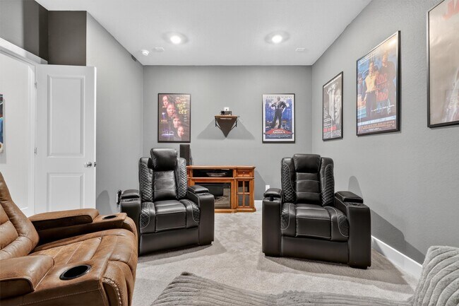 Building Photo - 21711 Emerton Cres Wy