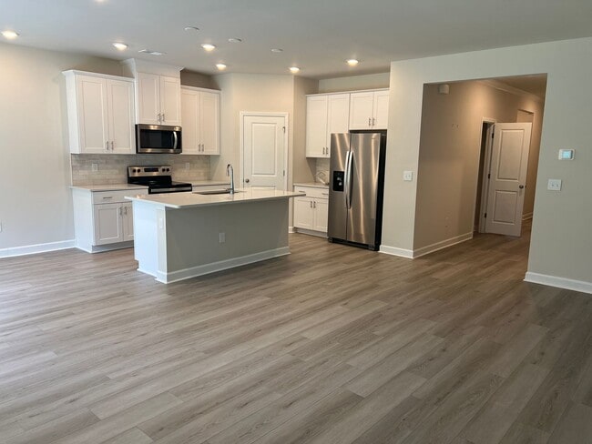 Building Photo - Little River like-new Three-Bedroom Home, ...