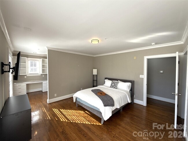 Building Photo - 14009 Thompson Rd