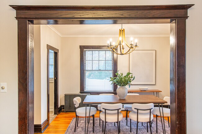 Building Photo - 61 Claremont Ave