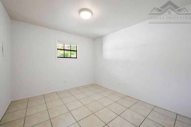 Building Photo - 516 Hillside Ave