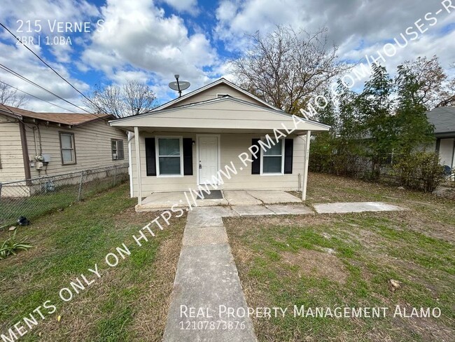 Primary Photo - 215 Verne St