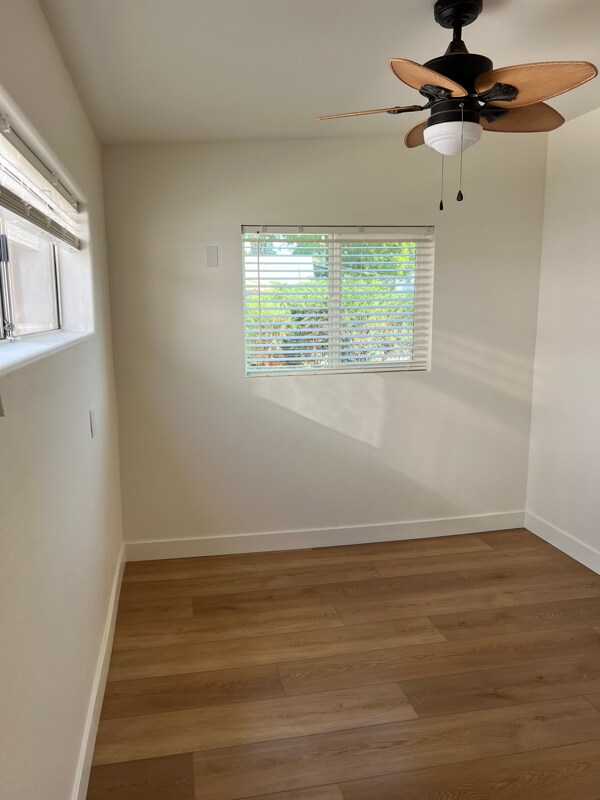 Building Photo - 8472 Golden Ridge Rd