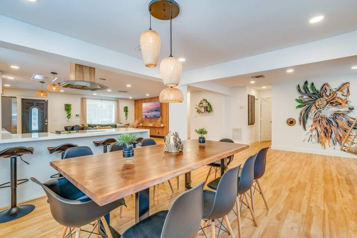 Building Photo - 1814 NW 14th Ave