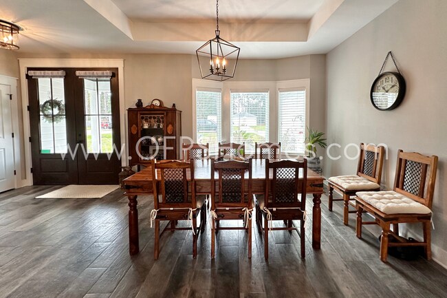 Building Photo - AVAILABLE! Modern 4BR Home - Beach & Base Proximity