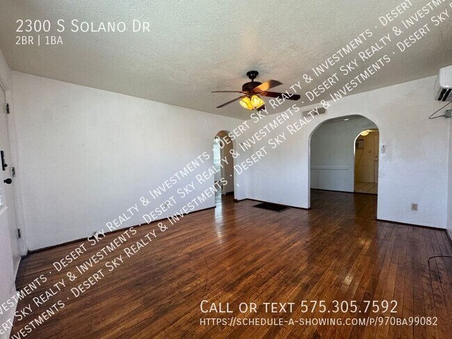Building Photo - 2300 S Solano Dr