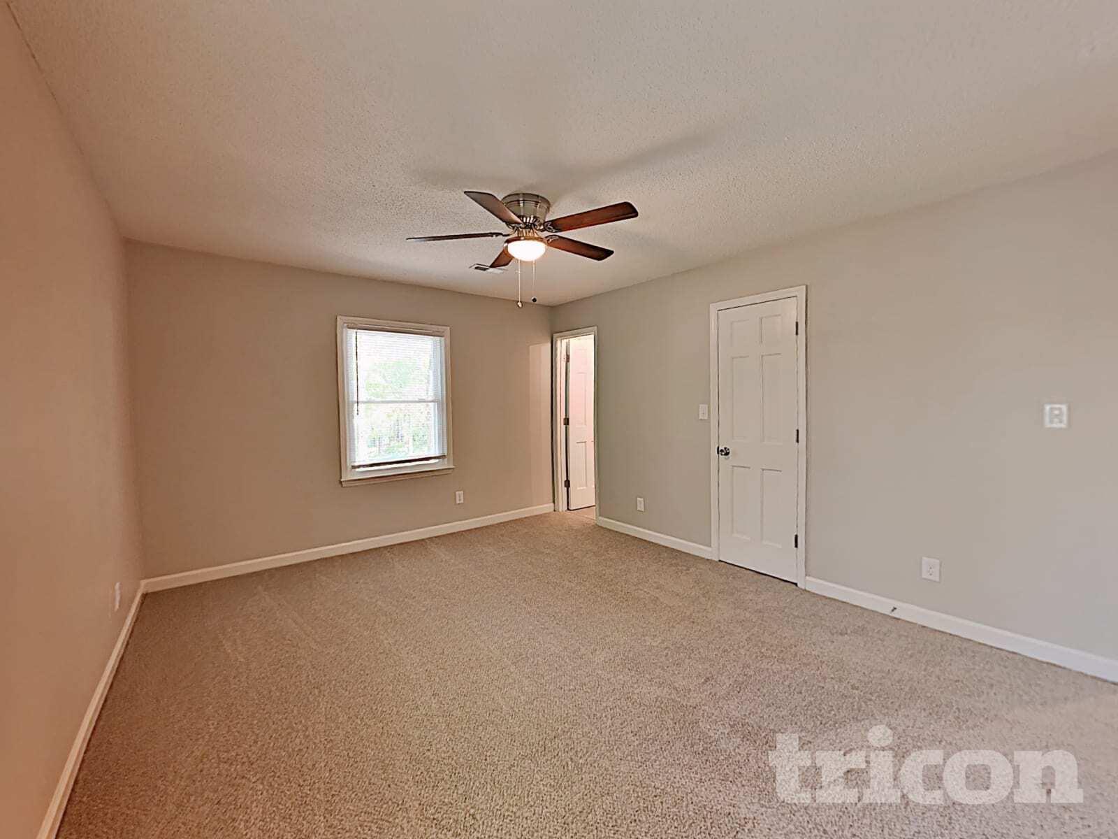 Building Photo - 2211 Cannonade Ct