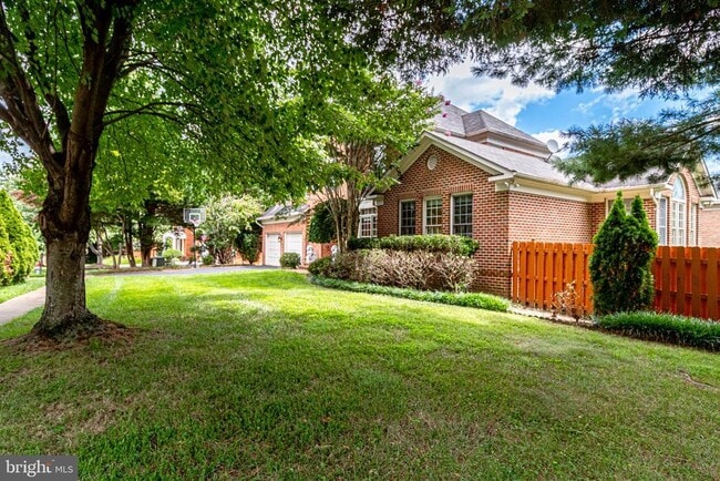 Building Photo - 1719 Strine Dr