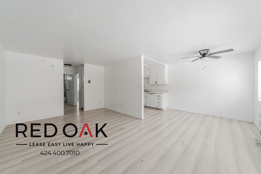 Building Photo - 14255 Tyler St