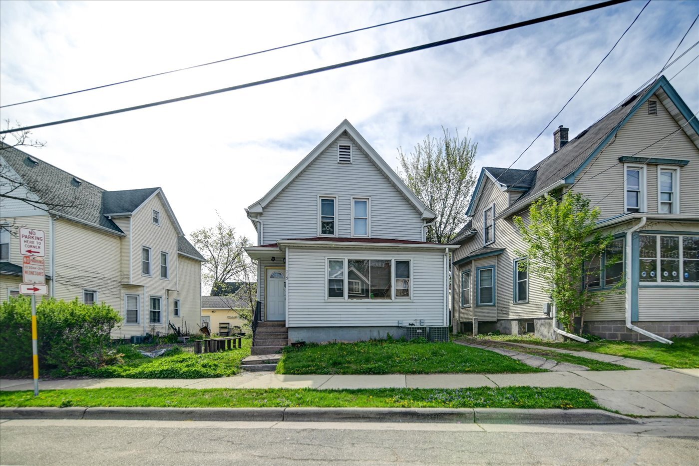 Building Photo - 205 S Fair Oaks Ave