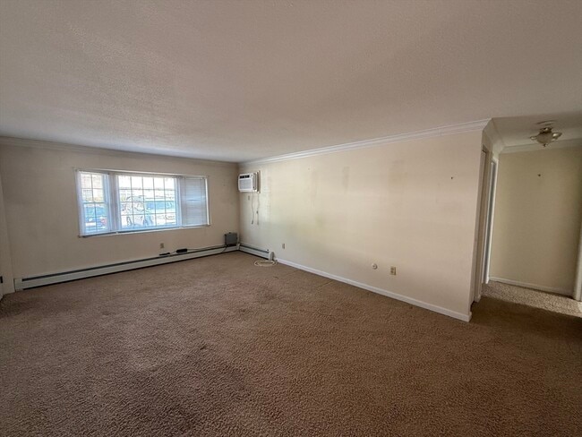 Building Photo - 40B Washington Park Dr