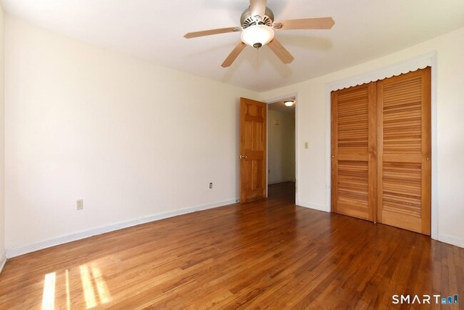 Building Photo - 18 Old Young St