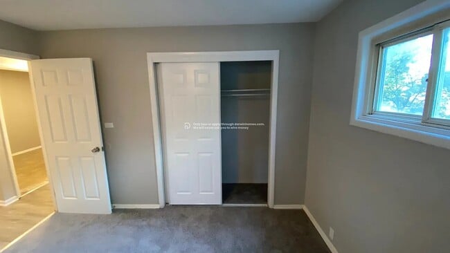 Building Photo - 7700 E 108 Terrace