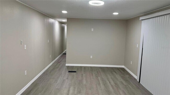 Building Photo - 4502 West Ln