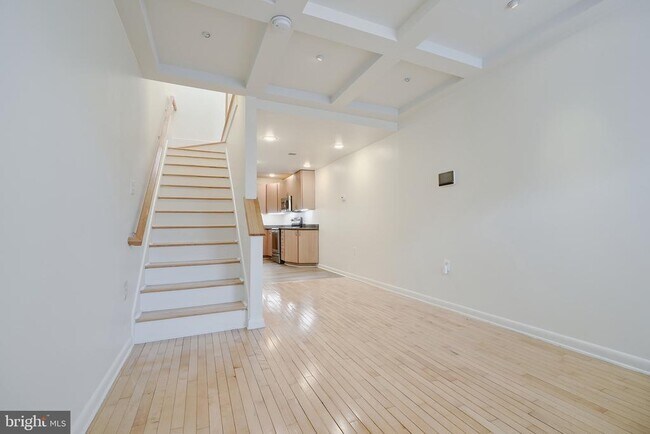 Building Photo - 1018 Booth St