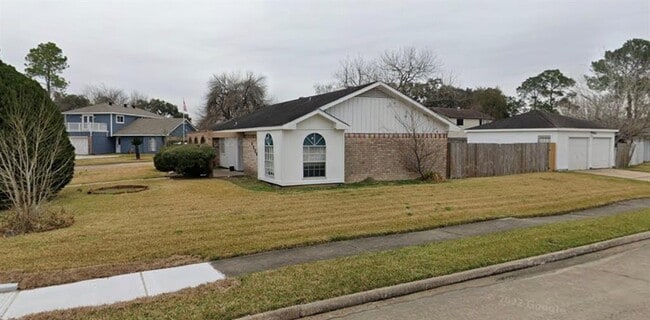 Building Photo - 6626 Briargate Dr