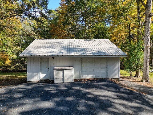 Building Photo - 376 County Rd 1125 B