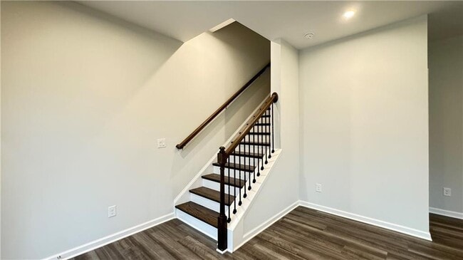 Building Photo - 2278 Whistler Wy NE