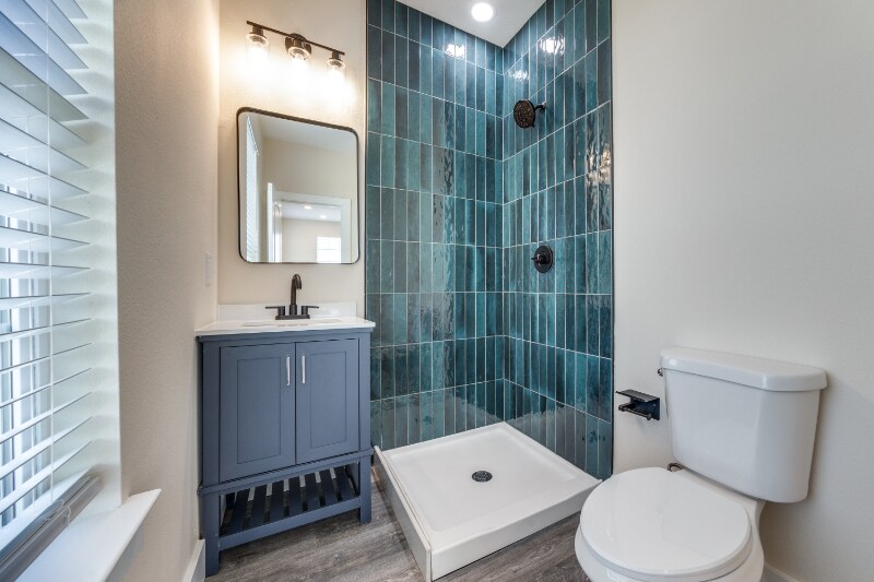 Building Photo - 511 N Davis Dr