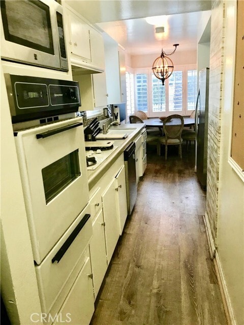 Building Photo - 334 11th St