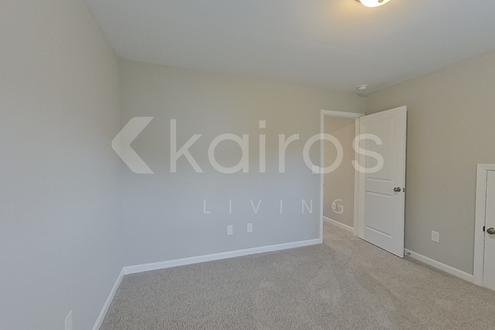 Building Photo - 5171 Cobalt Fls Bnd