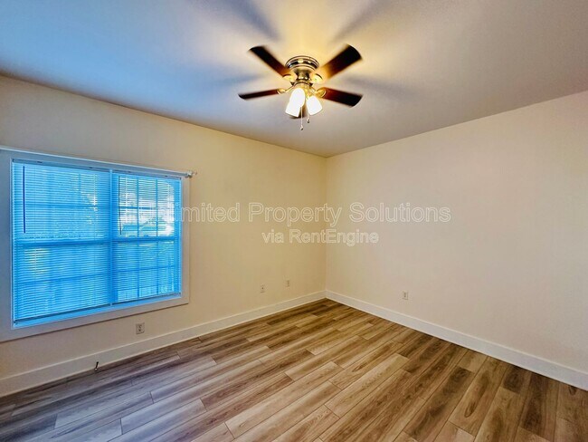 Building Photo - 2306 Wrightsville Ave