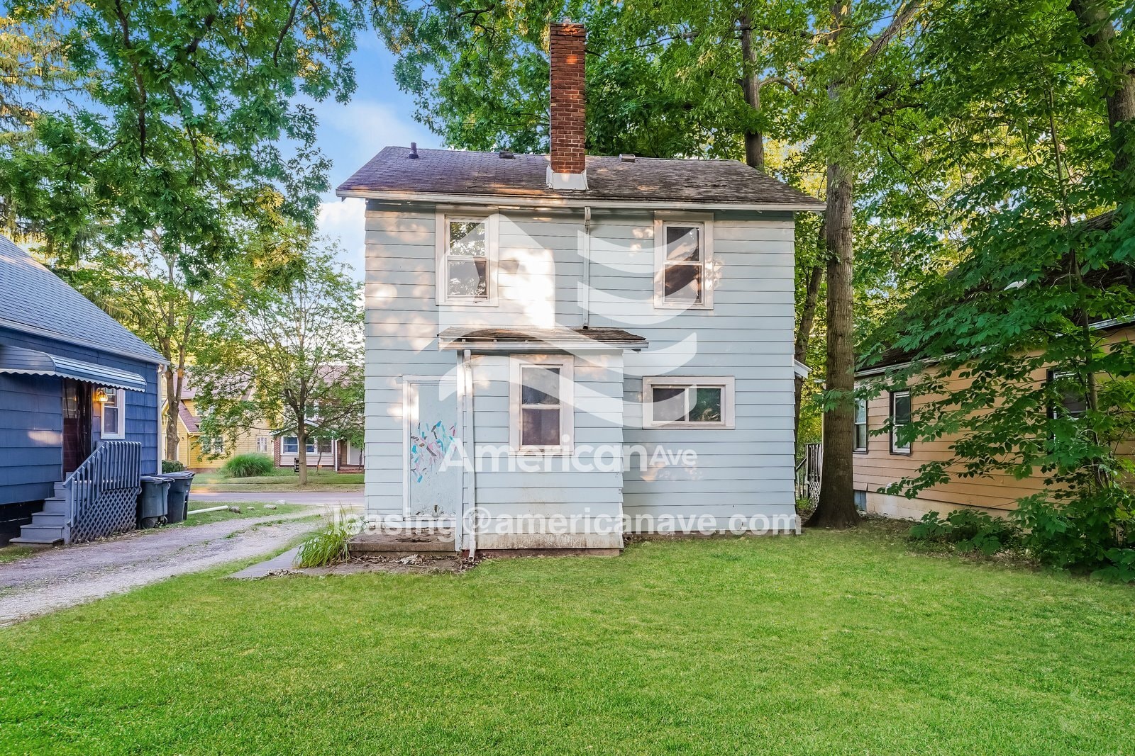 Building Photo - 1005 Dover Ave