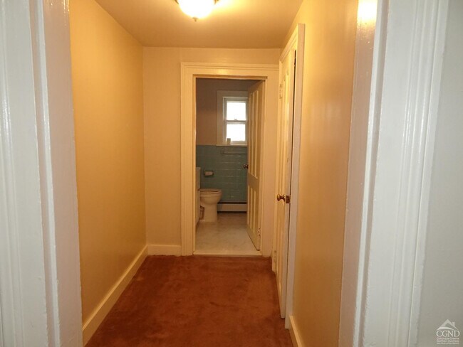 Building Photo - 167 NY-23