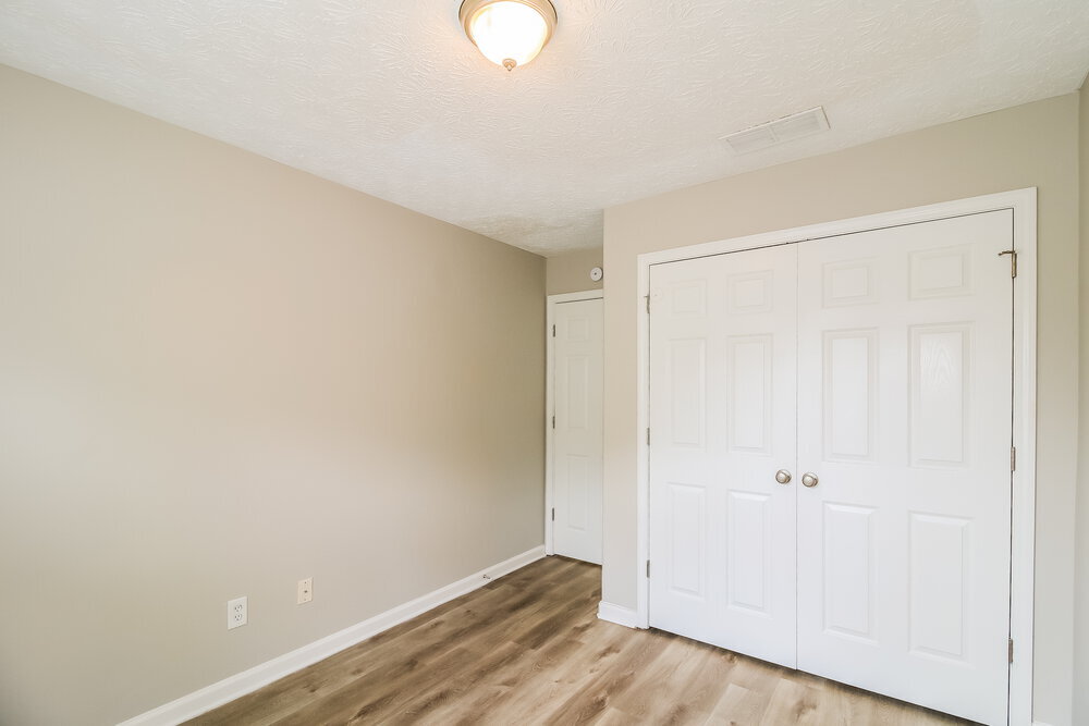 Building Photo - 215 Trelawney Pl