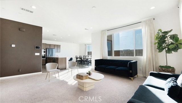 Building Photo - 4774 Albatross Ave