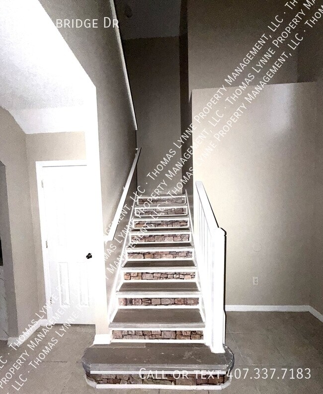 Building Photo - 620 Elbridge Dr