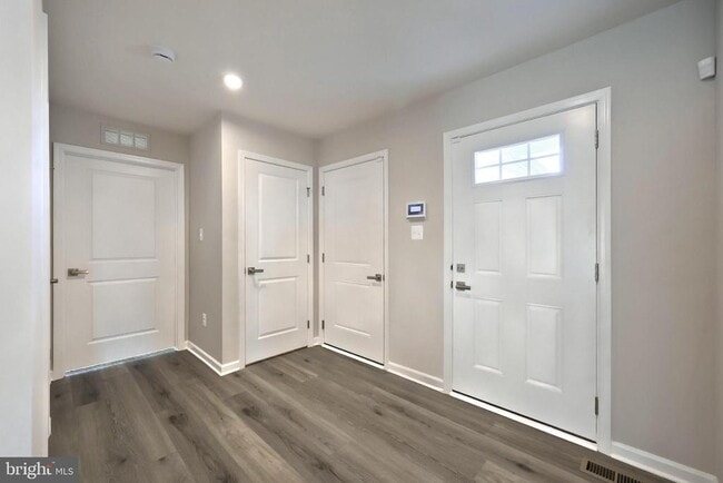 Building Photo - 77 Summerfield Dr