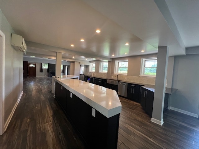 Building Photo - 14935 W Old School Rd