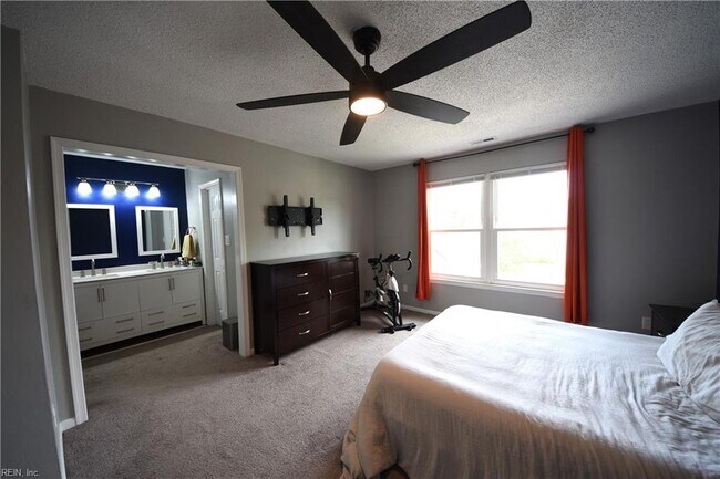 Building Photo - 1197 Dovetail Ct