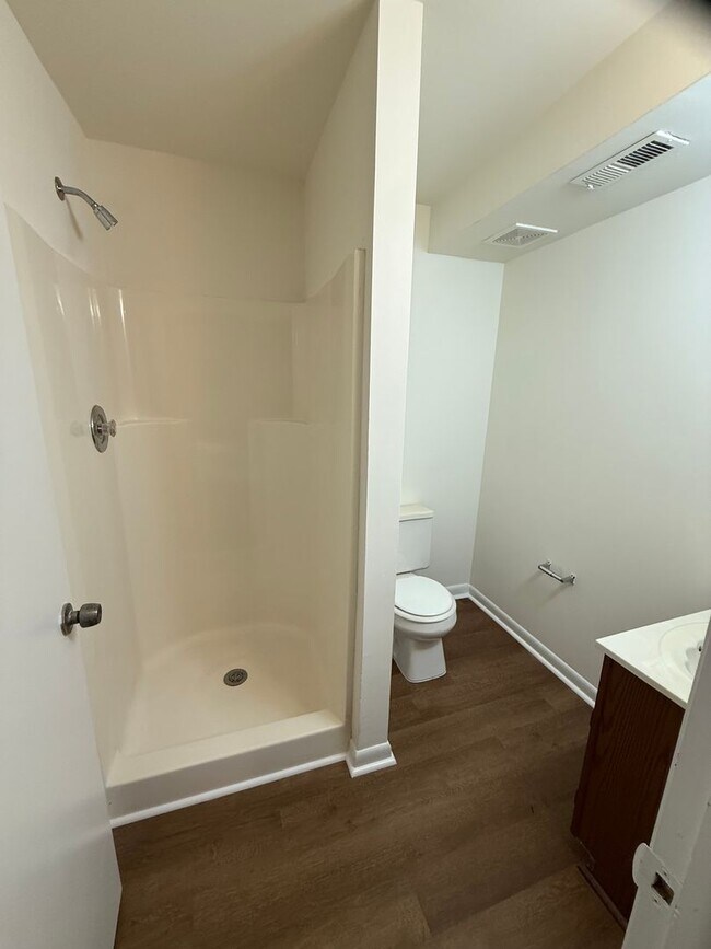 Building Photo - 5109 Pecan Dr