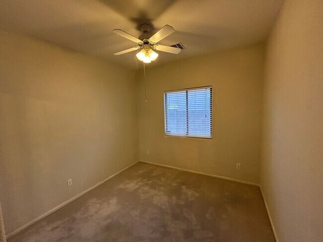 Building Photo - 14542 W Watson Ln