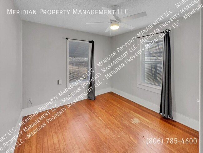 Building Photo - 2320 20th St