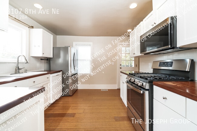 Building Photo - 8107 8th Ave NE