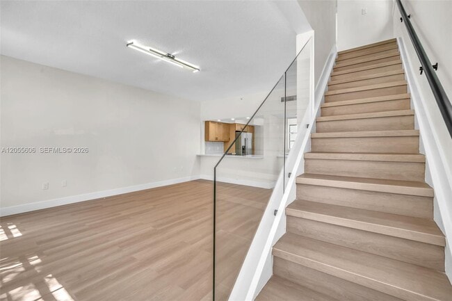 Building Photo - 2065 S Ocean Dr