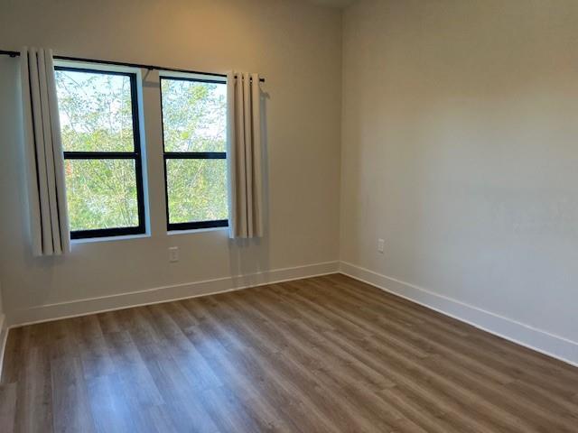 Building Photo - 112 Rogers St NE