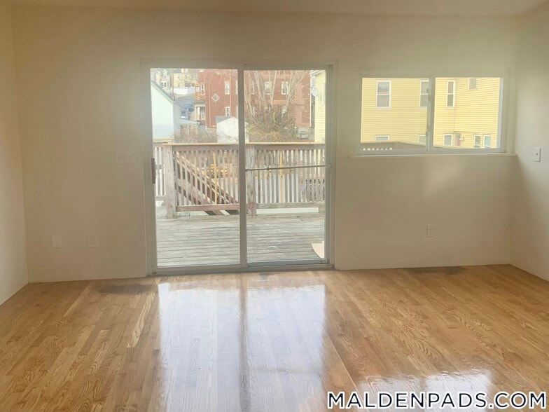 Building Photo - 20 Porter St