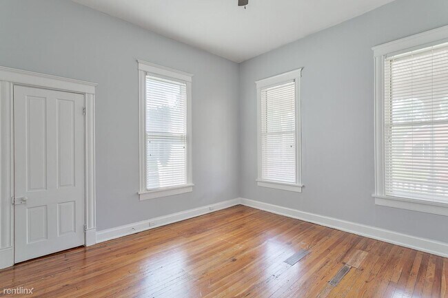 Building Photo - 1 br, 1 bath Duplex - 1215 New Saint Franc...