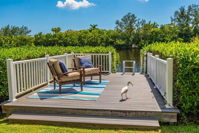 Building Photo - 8302 Midnight Pass Rd