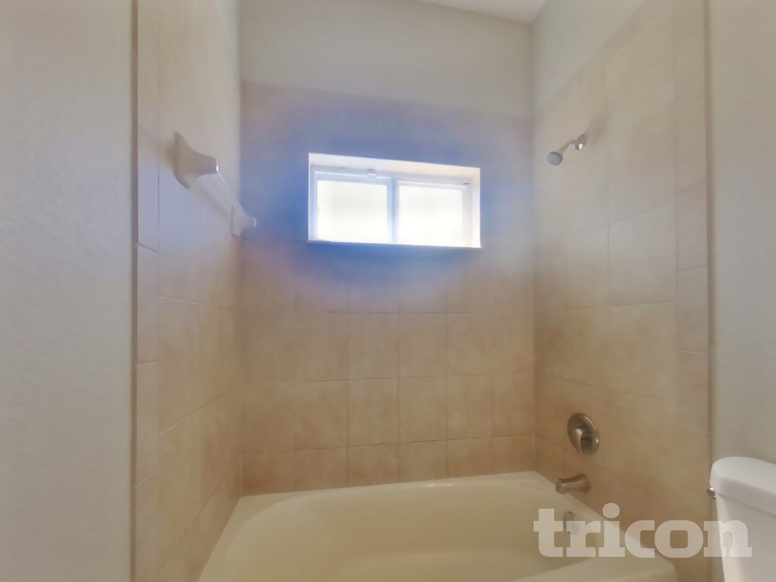 Building Photo - 6300 Falcon Lair Dr