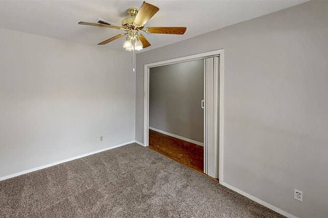 Building Photo - August 2026 Pre-Lease - 1 Mile to TAMU!