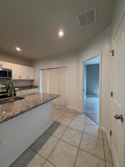Building Photo - 3162 Victoria Inlet Dr