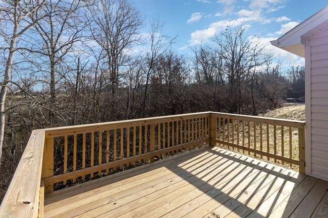 Building Photo - 10 W Persimmon Dr