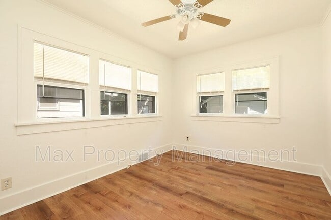 Building Photo - 1113 Douglas Ave