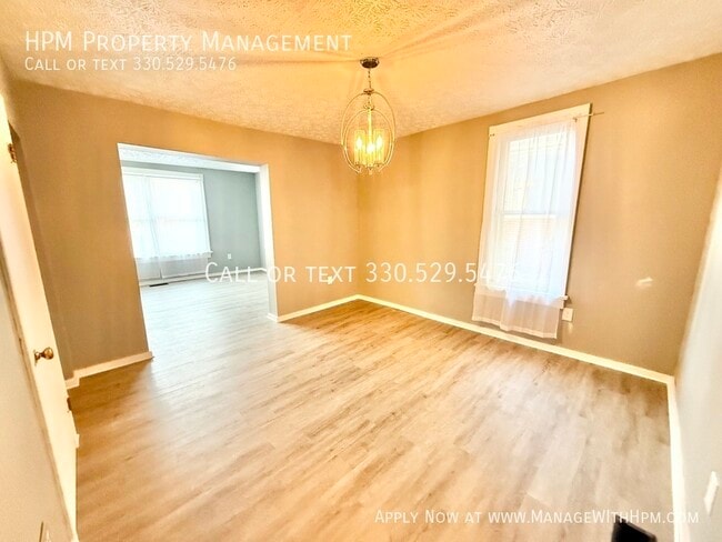 Building Photo - 412 Brown Ave NW