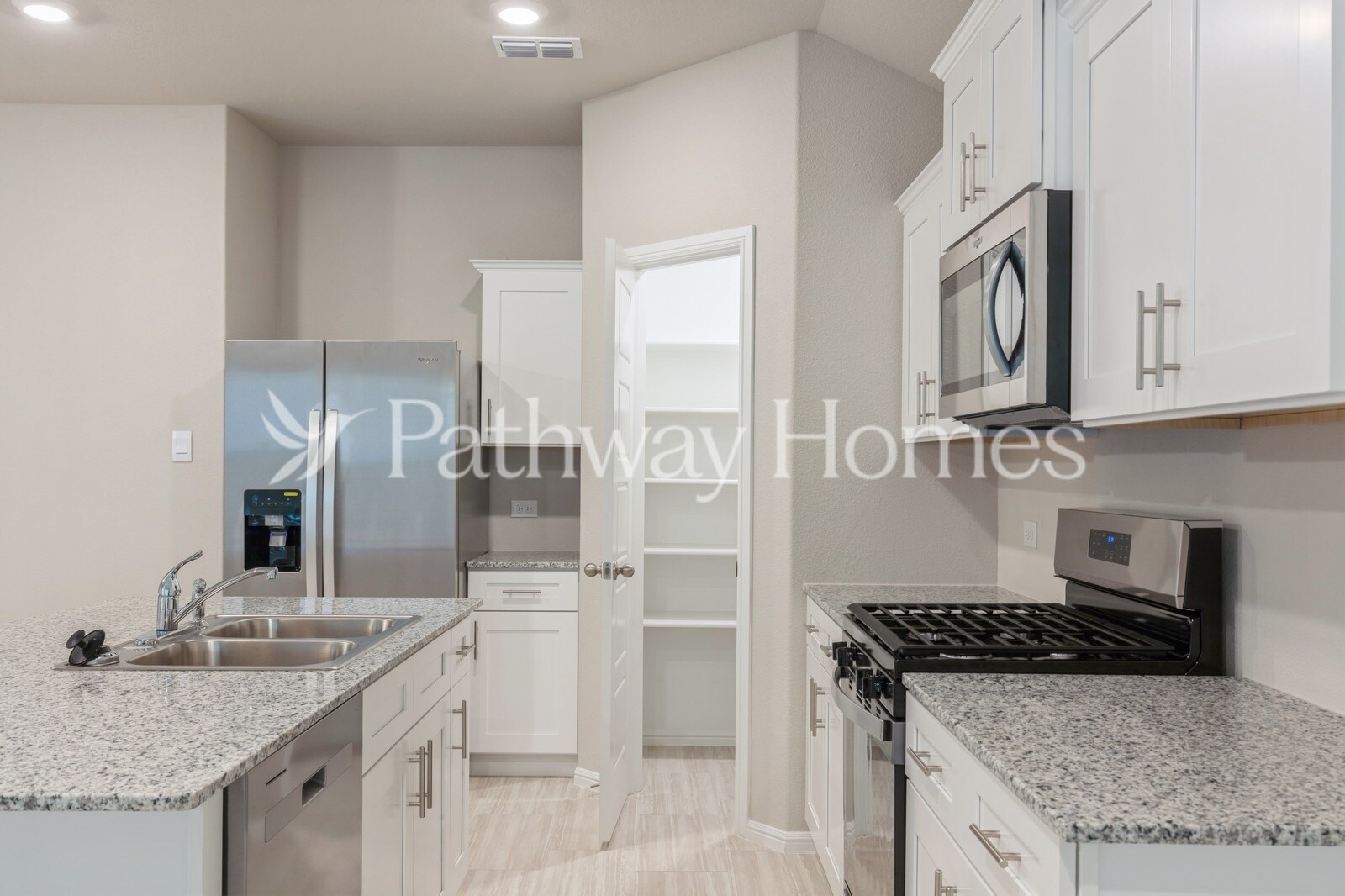 Building Photo - 9448 Golden Tree Ave